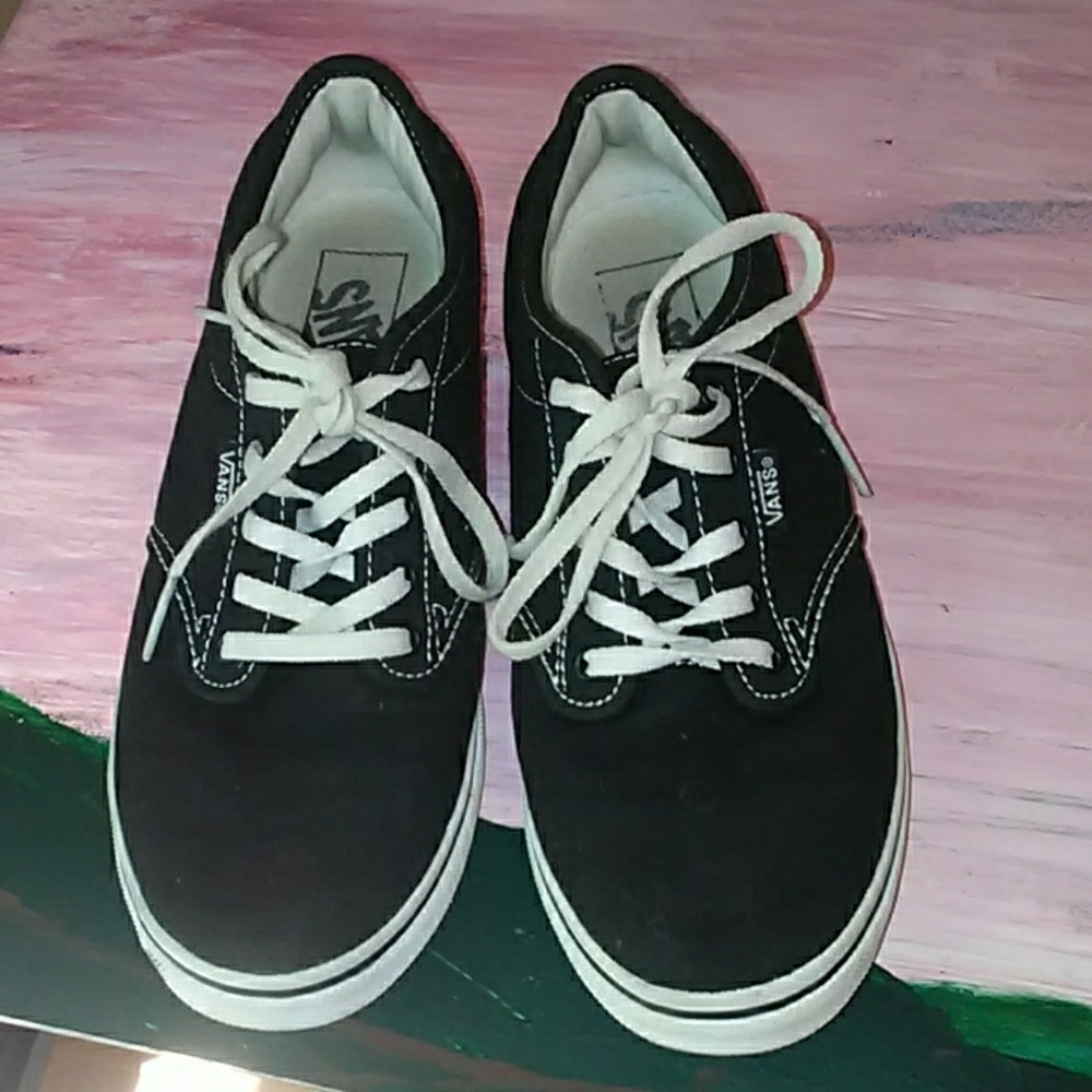 Black Vans